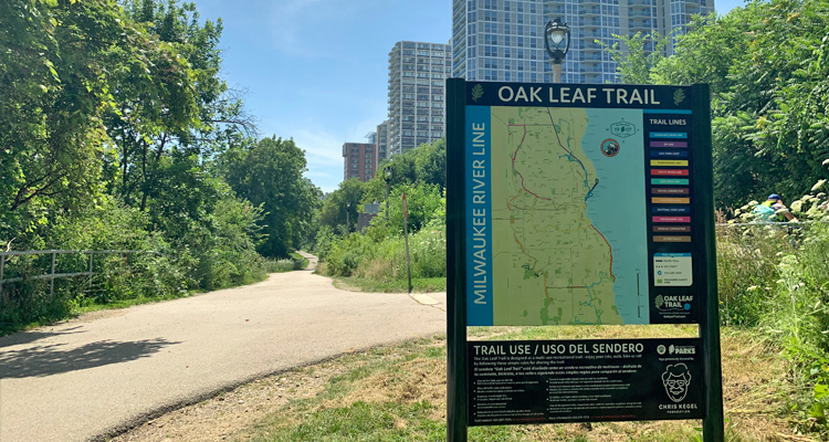 Oak leaf trail