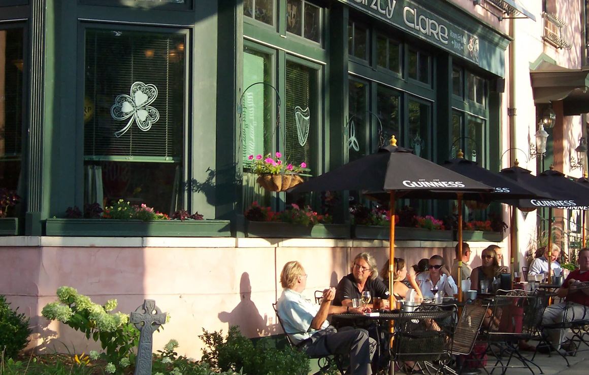 countyclare Folks eating outside of County Clare.