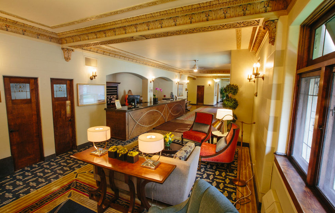 Pettibone Mansion The lobby of the Plaza Hotel in Milwaukee.
