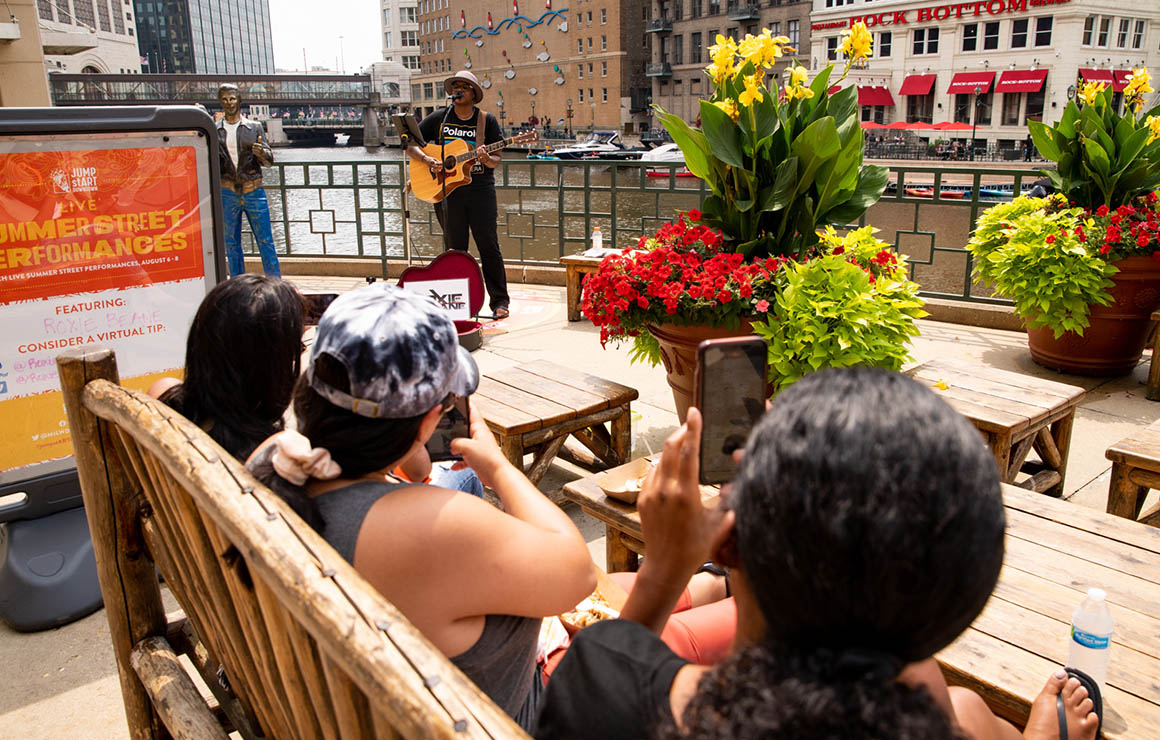 Roxie Beane – Buskerfest Roxie Beane performs at Buskerfest.
