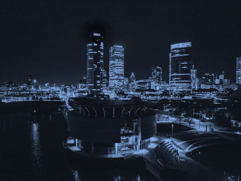 landmarklighting_blue landmark lighting milwaukee blue